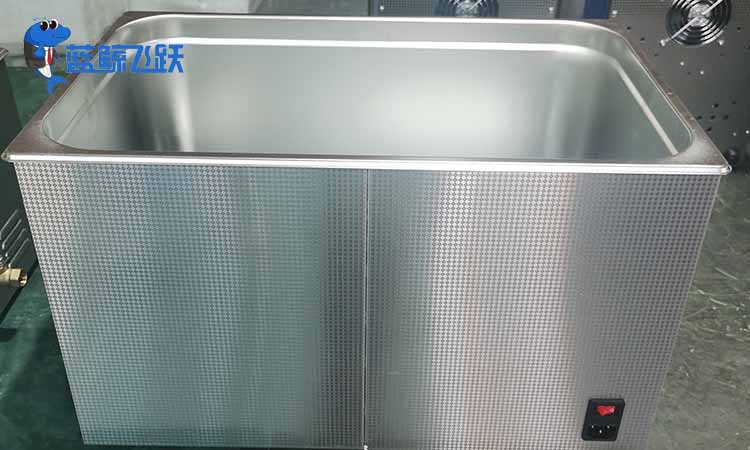 全自动草莓视频污污污污在五金零件方面的应用说明