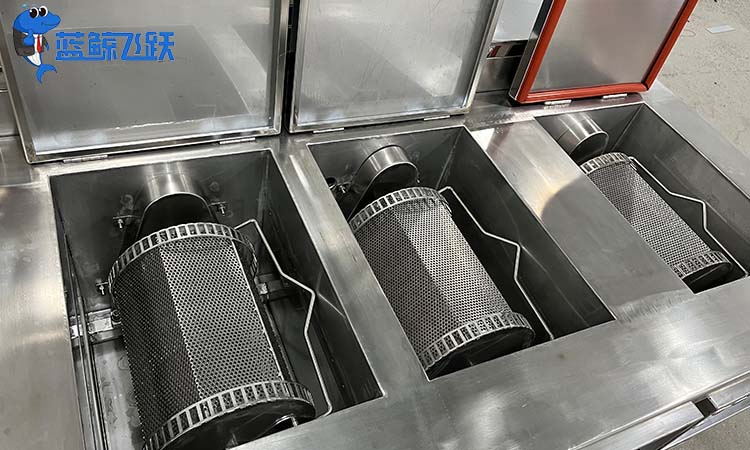 草莓视频污污污污：为您解决清洗难题，提供更加专业的解决方案