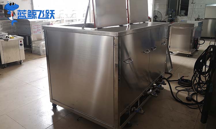 草莓视频污污污污如何清洗非晶态材料