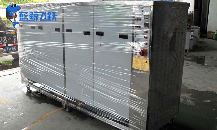 草莓视频污污污污如何清洗玻璃制品？