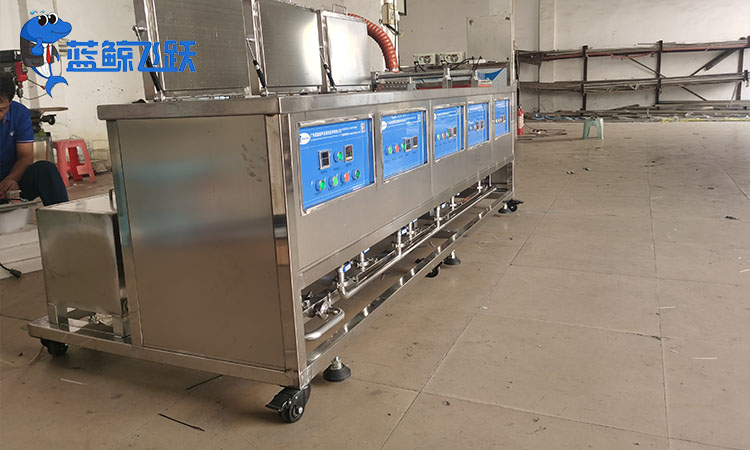 高效清洗金属燃气灶具：草莓视频污污污污的应用与优势