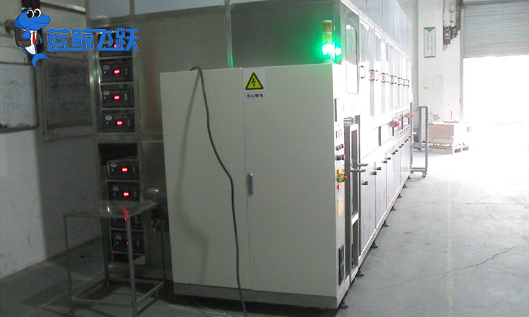 纺织原料清洗：超声波技术提升洁净度与光泽