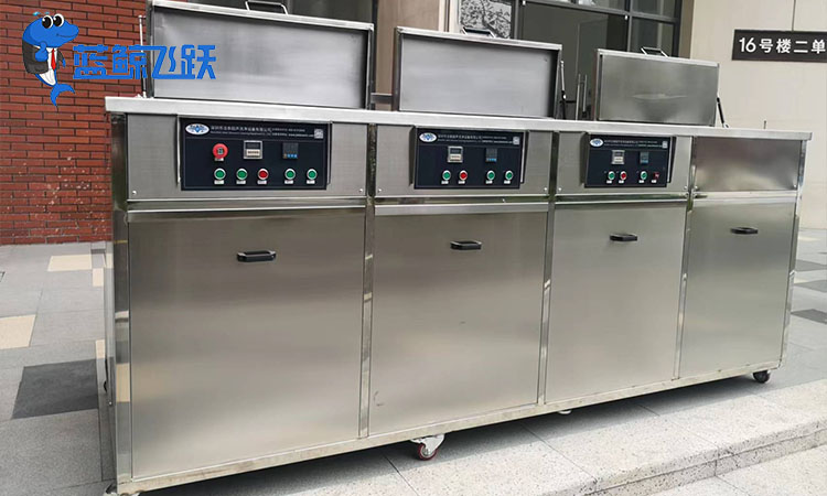 草莓视频污污污污防锈指南：材料选择与维护技巧