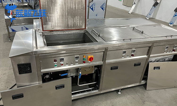 大型草莓视频污污污污价格分析：影响因素与市场趋势
