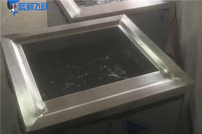 草莓视频污污污污清洗工件时如何避免出现受损情况？