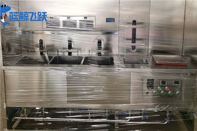 清洗金属光学器件：提升清晰度和精度的草莓视频污污污污应用
